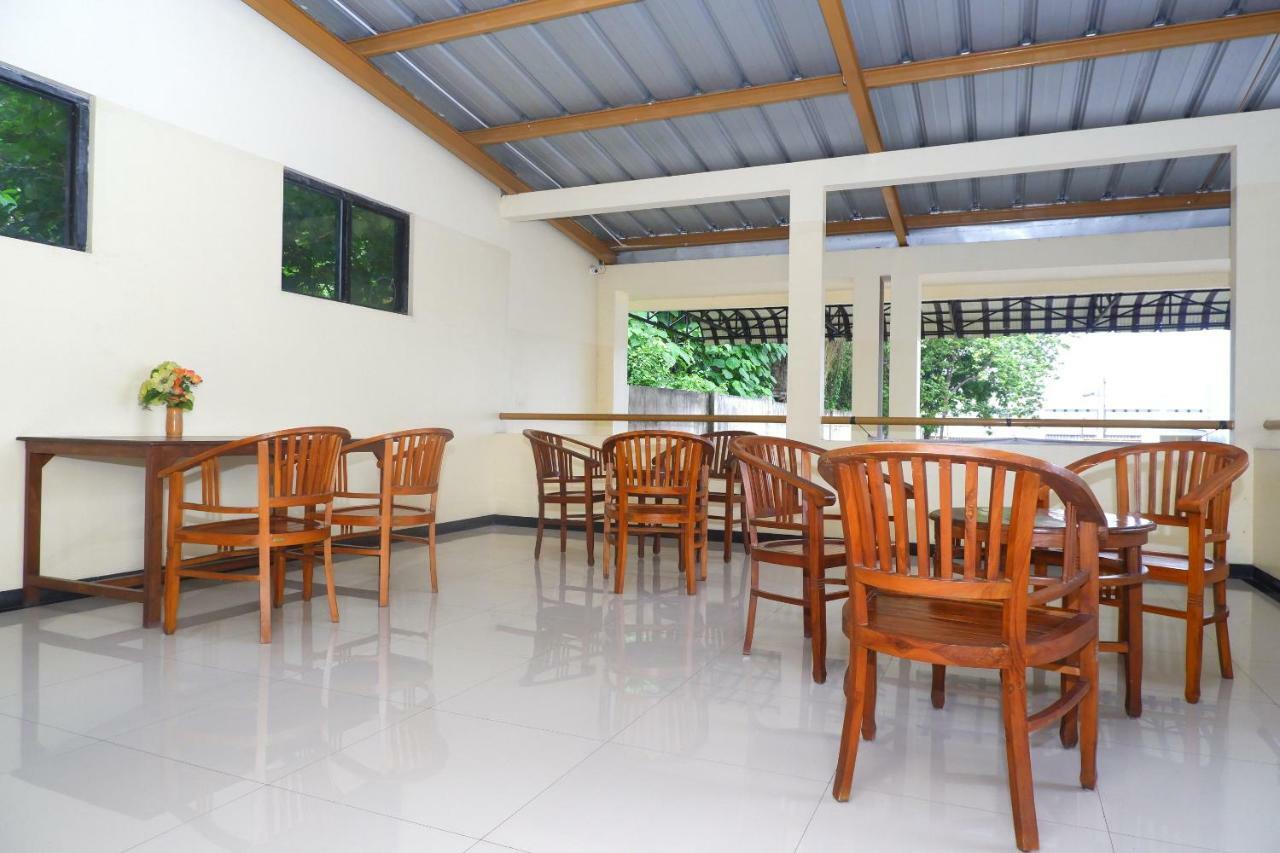โรงแรมเปลางี อินดาห์ เซอมารัง ภายนอก รูปภาพ